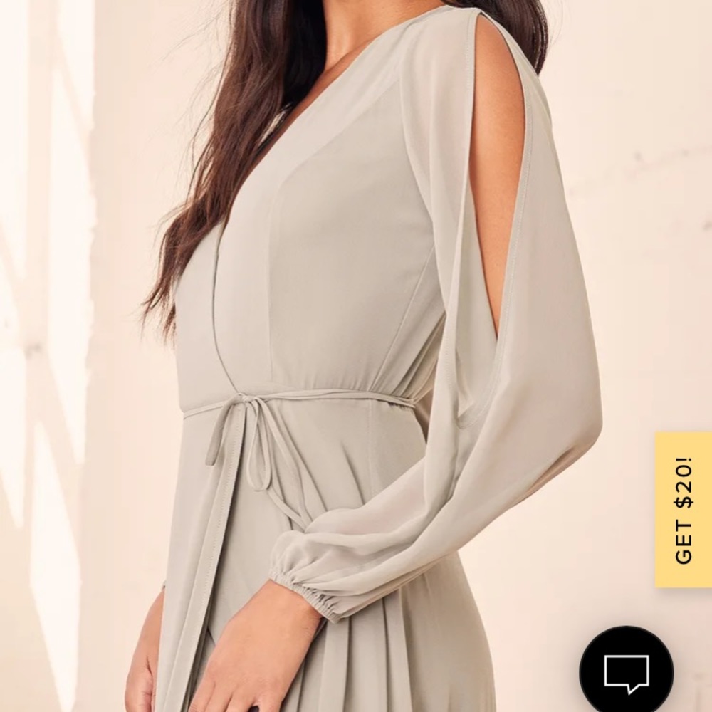Lulu’s Tonight is the night cold shoulder maxi. S - Picture 3 of 5